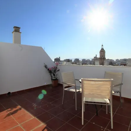 Homes Atico Larios Apartment