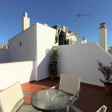 Homes Atico Larios Apartment